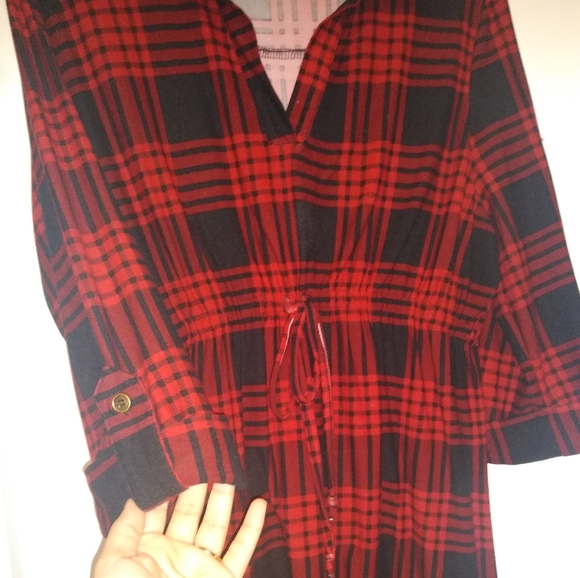 Plaid maternity dress - Picture 3 of 4